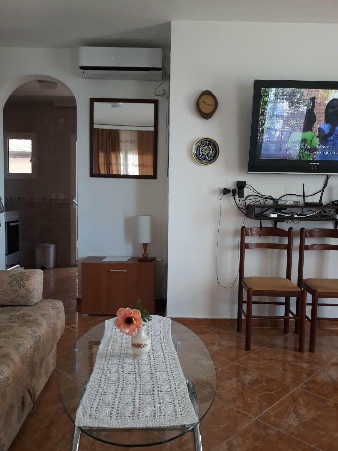 Apartments Jovanic With 2 Bedrooms Sutomore Luaran gambar